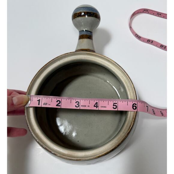 Vintage Ken Edwards Covered Pot w Handle – Tonala Folk Art Stoneware – 1970s era - Picture 4 of 11